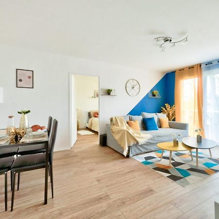 Le Cosy Yellow Appartement Lumineux A 5 Min De La Gare D'Evry Avec Parking Gratuit Courcouronnes 外观 照片